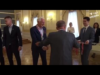 video билялетдинова уговаривают остаться в клубе sex