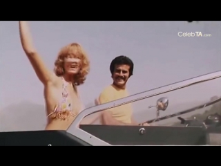 video эдвиж фенек флоренс барнс жена девственница edwige fenech florence barnes la moglie vergine 1975 sex