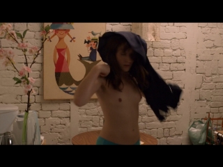 video анаис демустье софи вербек давайте втроём anais demoustier sophie verbeeck a trois on y va 2015 sex