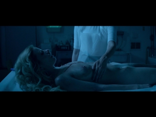 video коуди рени камерон джена мэлоун неоновый демон cody renee cameron jena malone the neon demon 2016 sex