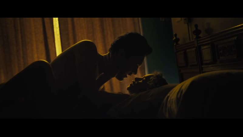 video эмилия кларк софи лоу роковая связь emilia clarke sophie lowe above suspicion 2019 sex