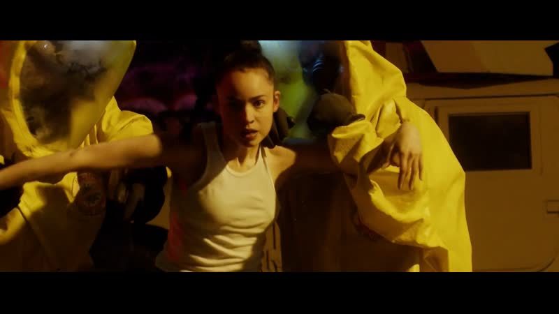 video софия карсон птица в клетке заражение sofia carson songbird 2020 sex