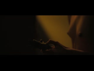 video маргарет куэлли маршалл чэпман послушница margaret qualley marshall chapman novitiate 2017 sex