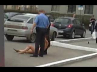 video голая девушка шокировала российскую глубинку xvid sex