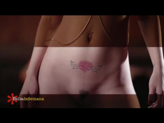 video фотомодель позирует обнаженной sex