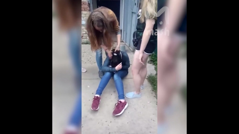 video компания избивает девушку в сергиевом посаде sex
