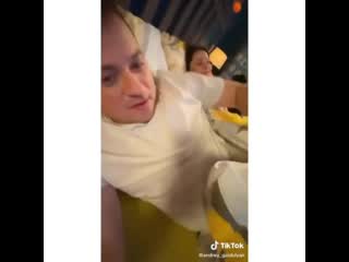 video как снимают постельные сцены в сериале саша таня sex