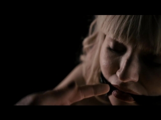 video emily browning plush 2013 sex scene сцена секса эротика sex
