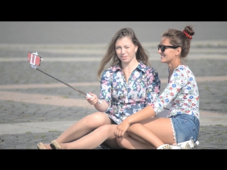 video под юбочкой селфи с подружкой sex