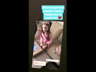 video 爱足美脚社美脚踩踏社区字母圈艾斯爱慕免费视频大全女王踩踏免费视专区提供国内sm虐 vid 39010223 081145 276 mp4 sex