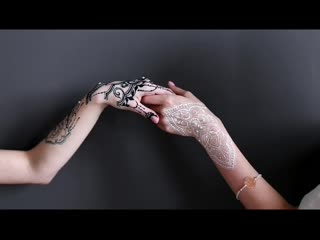 video горячий мехенди бекстейдж с близняшками sex