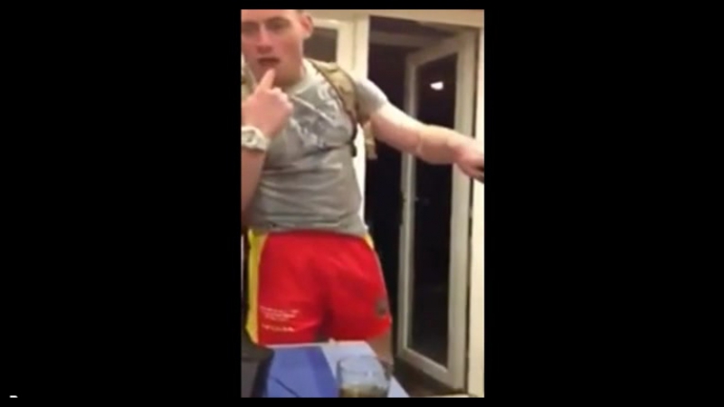 video помог другу гей порно кончил дрочка sex