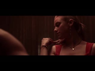 video лили рейнхарт в фильме стриптизёрши sex