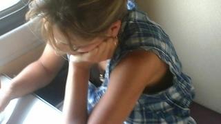 video засветила сиськи в поезде downblouse sex