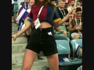 video когда очень срочно нужен гол от россии футболболельщицарусскаяteenyoung sex