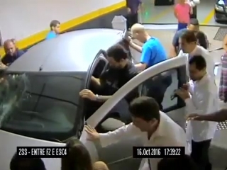 video особое мнение женщина в гараже храма соломона потеряла контроль надо авто и раздавила людей 16 10 2016 sex