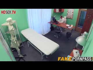 video в больнице пациентка на собственном примере ощутила хардкор секс sex