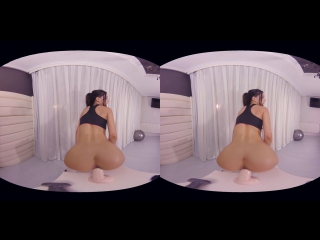 video спортсменка присела на самотык и получила дополнительное удовольствие sex