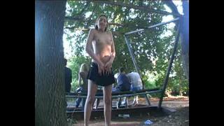 video публичные обнажения голая на публике sex