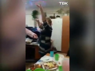 video застолье врачей бсмп в рабочее время красноярске сотрудники бсмп справляли новогодний корпоратив во время работы sex