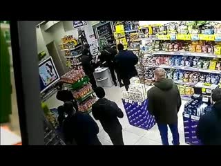 video житель села шелопугино забайкальского края взял в заложницу кассиршу в супермаркете читы sex