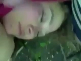 video после пьянки в лесу решил кончить на лицо спящей дурех sex