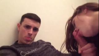video молодые ебутся мжм сосет и дрочит двоим жестко ебут шлюху в рот и раком шалава кончает teen минет анал секс whore sex