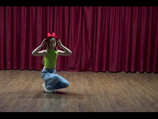 video алиса отправляется в закулисье sex