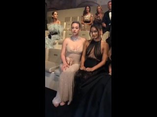 video лили рейнхарт и камила мендес на мероприятии one night only venezia организованном джорджио армани в венеции италия sex