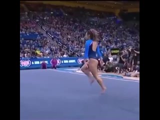 video кейтлин охаши всегда производит фурор своим выступлением хороша sex