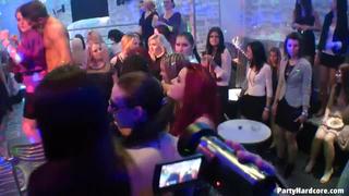 video девичник закончился жестким групповым сексом порно русское фильмы зрелых домашнее секс гей 365 мама анал молодых sex