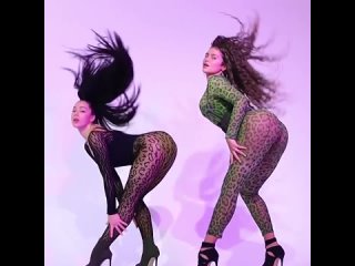 video видео от the goodgroup красотки olga ponomarenko и valeriya bearwolf sex