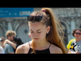 video cute teen in a short summer dress upskirt под юбкой молодая sex