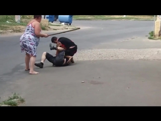 video аморальные бонни и клайд против бомжа sex