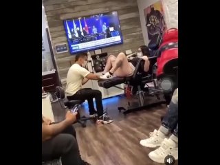 video сквиртанула на тату мастераоргазм во время набития тату sex