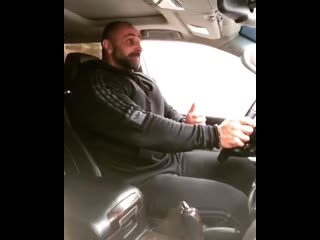 video русский качок поёт за рулём бодибилдер роберт григорьян sex