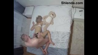 video снял в клубе молодую 18лет проститутку и жестко трахнул в попу teen porno anal а sex