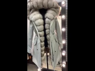 video парка с натуральным мехом песца утеплены мехом бобрика полноценная зима съёмные меха длина 90 см размеры sex