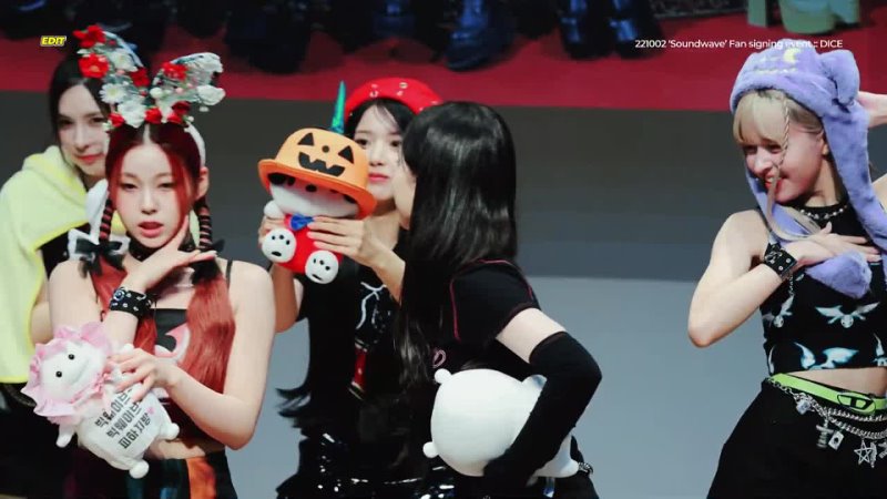 video 221002 nmixx haewon 엔믹스 해원 사운드웨이브 팬싸인회 soundwave fan signing event dice 직캠 sex
