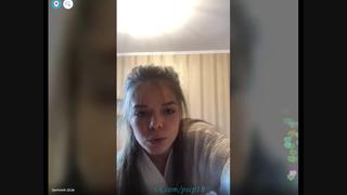 video сексуальная девушка спалила сосок при переодевании periscope перископ sex