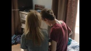 video школьница дрочит член одноклассникусцена из фильма sex