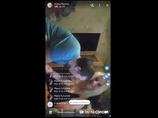 video мужик целует большую грудь блондинку по трансляции sex