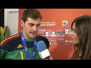 video икер касильяс и сара карбонеро поцелуй после финала чемпионата мира 2010 sex