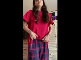video у меня не самые большие изгибы но я надеюсь что они заставят вас что то почувствовать в любом случае самые горячиe sex