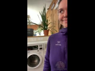 video просто пытаюсь развлечь всех в старой прачечной самые горячиe девочки порно секс минет сиськи жопа молодая дрочит sex