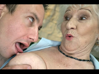 video порно ей 85 показал бабушке порнуху и трахнул её porn sex gilf granny old norma sex