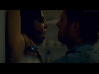 video сексуальное молодыесексporn бондаж из фильма the last house on the leftпоследний дом слева 2009 год sex