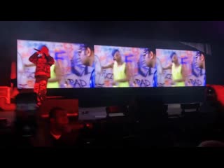 video джейден смит исполнил саундтрек сериала принц из беверли хиллз в честь дня рождения отца sex