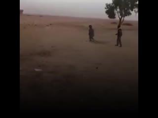 video в сети появилось видео на котором ополченцы рпк сдф расстреливают гражданских лиц сирия sex