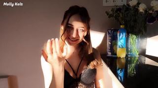 video сразу поняла что парень девственник кончил 2 раза подряд sex